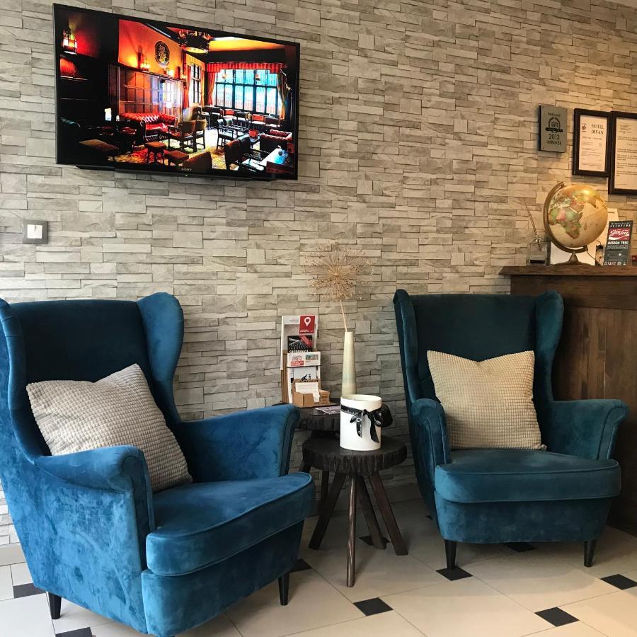 Divan Hotel 3*